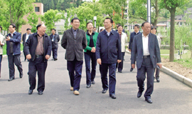 ���˴�ί�ḱ���ζ���������ˮ����